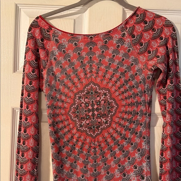 Free People Red and Black Patterned Long Sleeve Top - Picture 9 of 10
